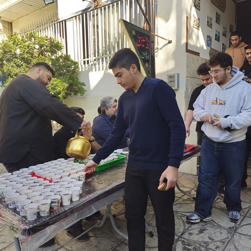 گزارش تصويرى زنگ توسل و پذيرائى صبحانه در دبيرستان سلام نجمالثاقب