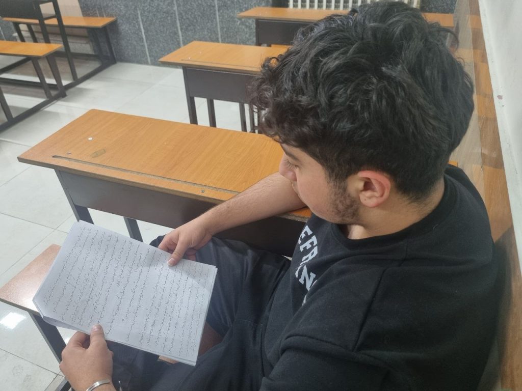 برگزاری کلاسهای نمایش صحنه ای و مکانیک خودرو در محل دبیرستان سلام شهید زین الدین