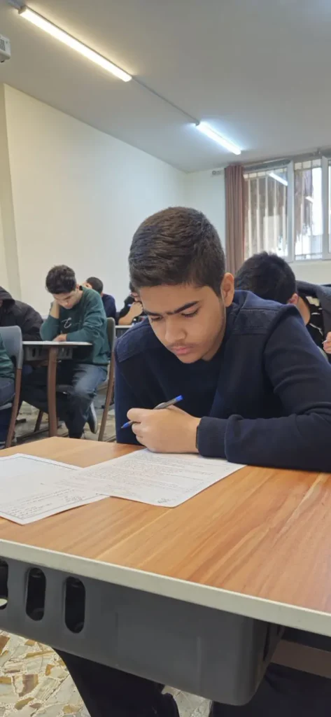 برگزارى آزمون هاى ميان نوبت اول در دبيرستان سلام نجم الثاقب