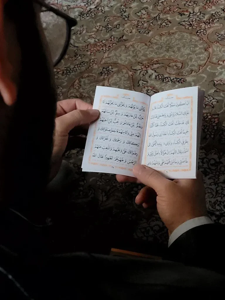 برگزارى مراسم عزادارى حضرت زهرا سلام الله عليها در دبيرستان سلام شهيد زين الدين