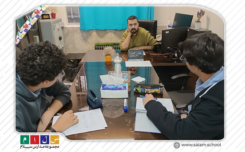 برگزاری کلاس های فرهنگی، تئاتر و فیلم کوتاه در دبیرستان سلام ایران زمین دوره دوم