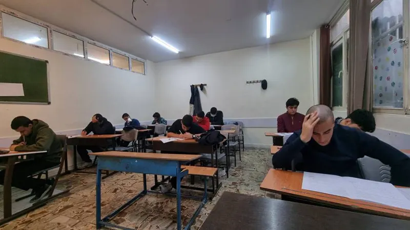 آزمون جامع مدارس برتر در دبیرستان سلام نجم الثاقب – گزارش تصویری