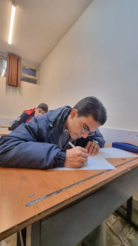 آزمون جامع مدارس برتر در دبیرستان سلام نجم الثاقب – گزارش تصویری