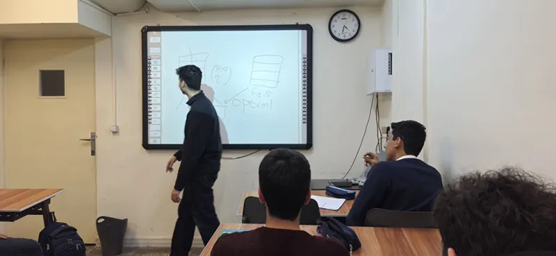 برگزاری کلاس المپیاد هوش مصنوعی در دبیرستان سلام نجمالثاقب