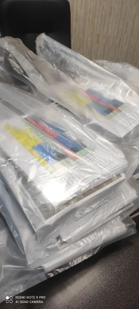 آماده سازی برنامه و بسته های مطالعاتی ویژه دانش آموزان پایه دوازدهم دبیرستان سلام شهید زین الدین