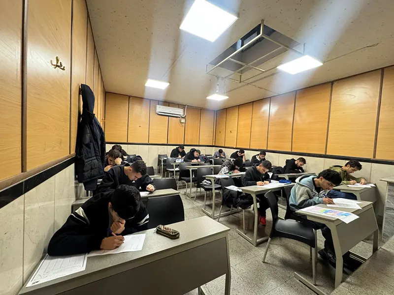 آزمون جامع ۷ پایه دوازدهم دوره ۲۲ دبیرستان سلام تجریش