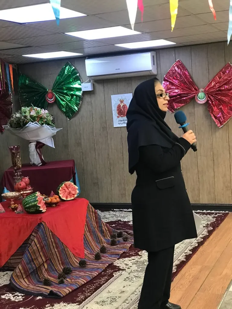 برگزاری مراسم شب یلدا در دبیرستان دخترانه دوره دوم سلام ونک