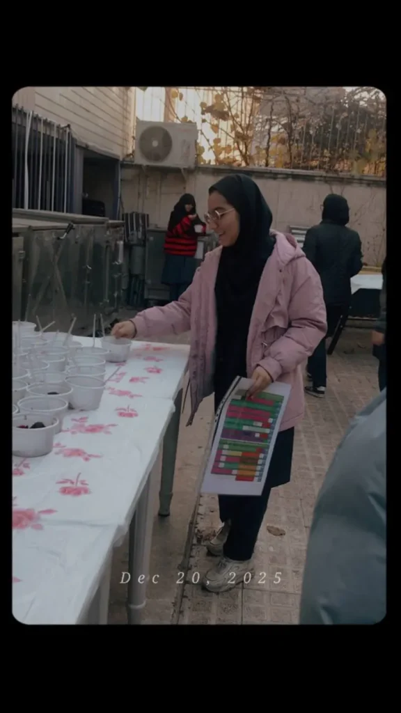 حفظ سنت یلدا به سبک دختران ونک در دبیرستان دخترانه دوره دوم سلام ونک