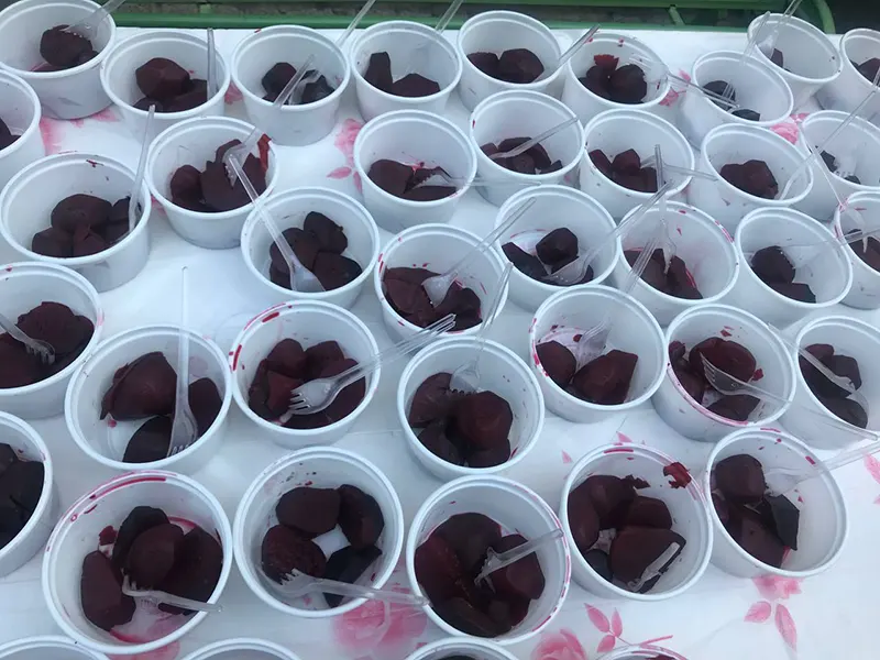 حفظ سنت یلدا به سبک دختران ونک در دبیرستان دخترانه دوره دوم سلام ونک