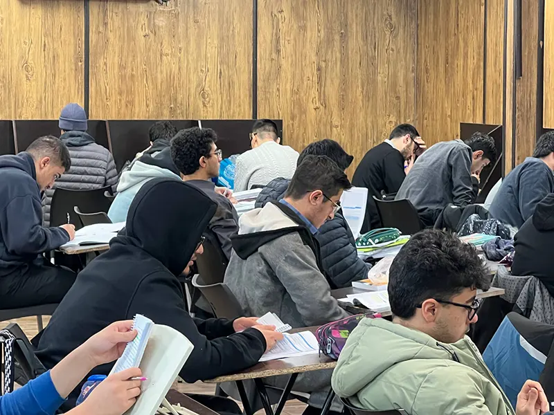 آغاز پرقدرت اردوی مطالعاتی پایه دوازدهم دوره ۲۲ دبیرستان سلام تجریش