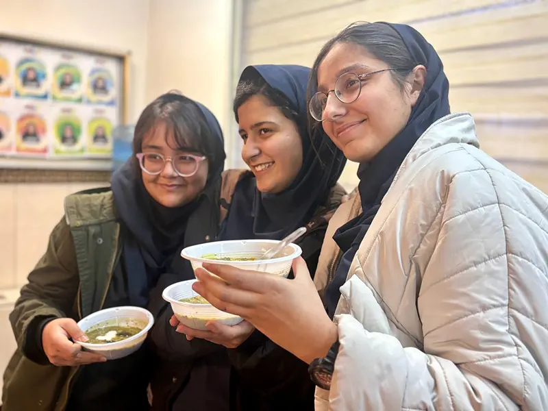 برگزاری اردو مطالعاتی پایه دوازدهم در دبیرستان دوره دوم دخترانه سلام ونک