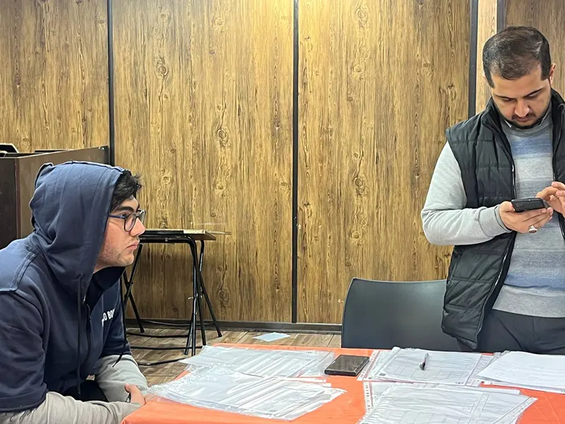 جلسه مهم اولیا و توزیع کارنامه نوبت اول پایه دهم دبیرستان سلام تجریش؛ گامی به سوی موفقیت تحصیلی