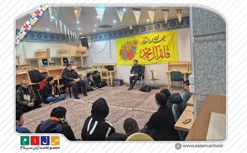 برگزاری باشکوه مراسم قرائت دعای عهد و جشن مهدویت در دبیرستان شهید زین‌الدین