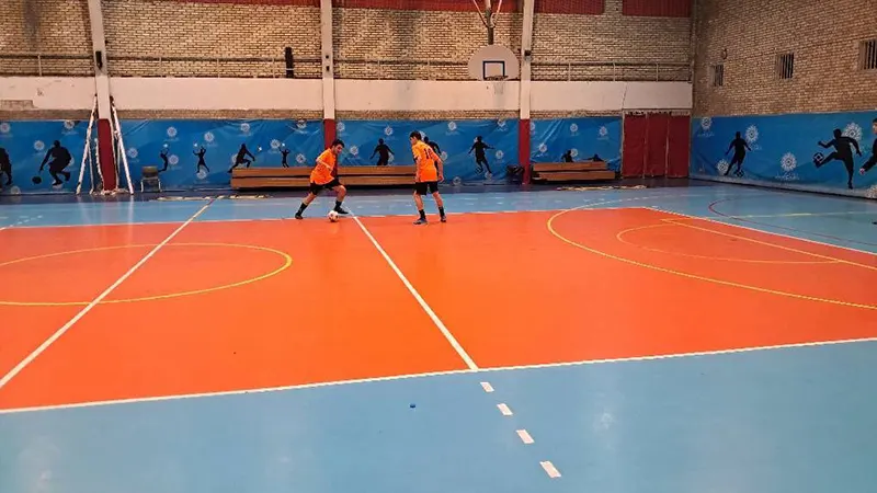 آخرین تمرینات تیمهای ورزشی دبیرستان جهت حضور پرقدرت در مسابقات ورزشی سلام اسپورت دبیرستان سلام شهید زینالدین