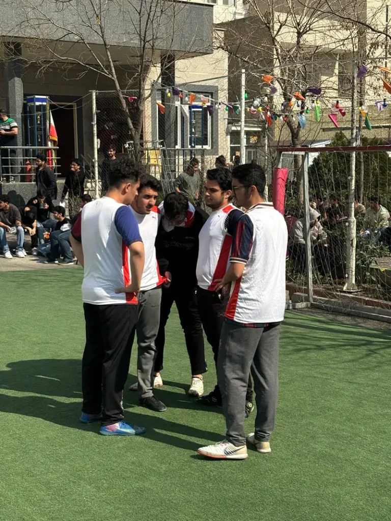 گزارش تصویری فینال و اختتامیه جام قهرمانان دبیرستان سلام شهید زین الدین