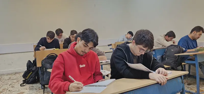 برگزاری اردوی مطالعاتی آمادگی آزمون جامع در دبیرستان سلام نجم الثاقب