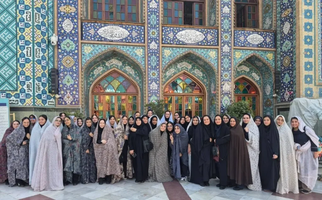 جشن سیزدهمی‌های دبیرستان دخترانه سلام رسالت