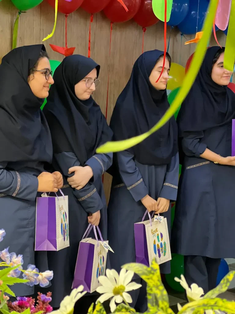 جشن سلام و سپاس دبیرستان دخترانه سلام ونک