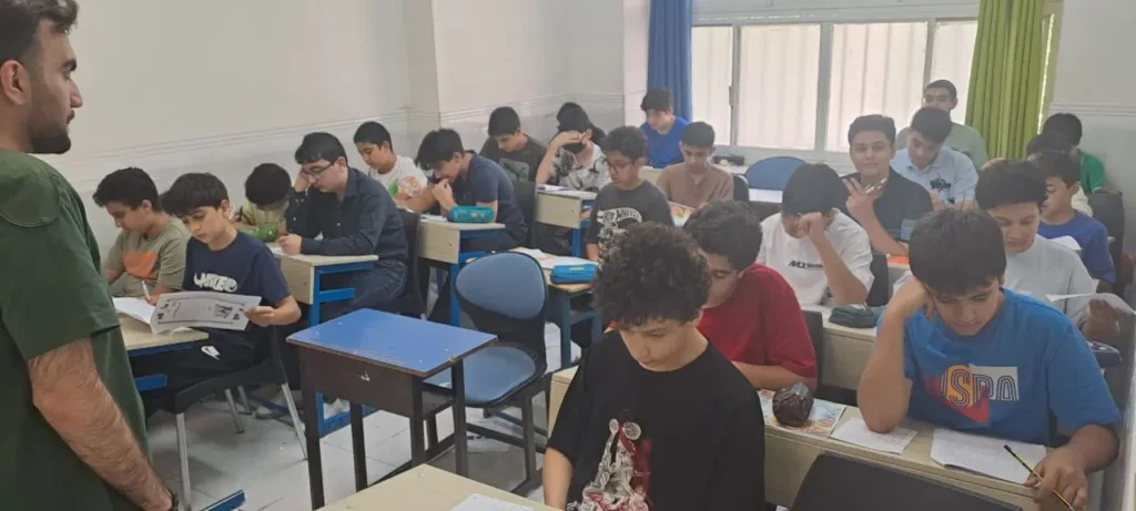برگزاری آزمون پایانی پایگاه تابستانی مدرسه راهنمایی سلام تجریش
