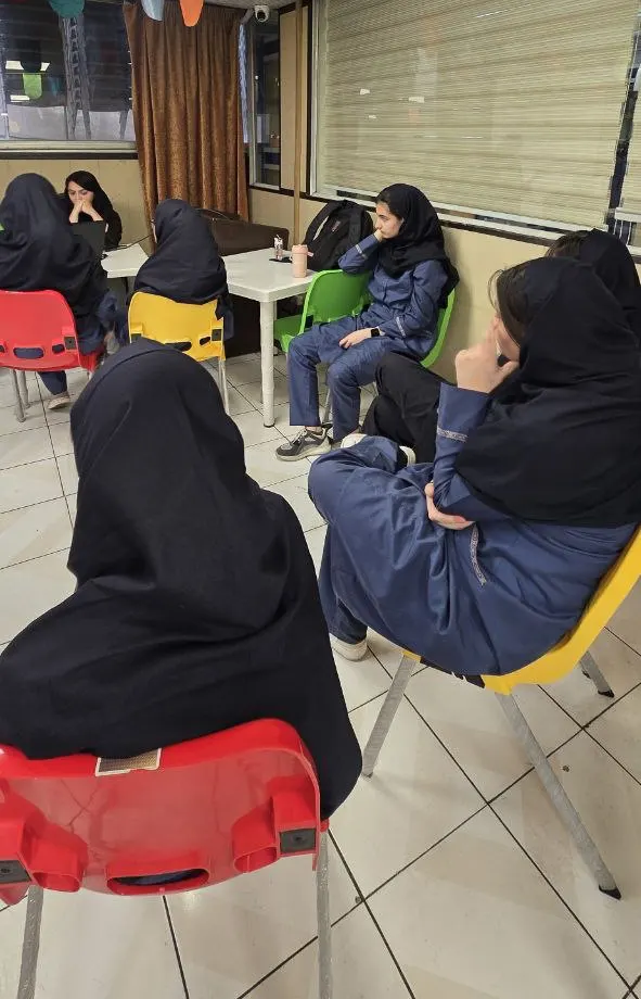 تابستان علم و خلاقیت در دبیرستان دخترانه سلام ونک