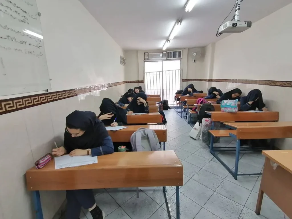 گزارش تصویری اردوی مطالعاتی کنکور ۱۴۰۶ در دبیرستان دخترانه سلام ونک