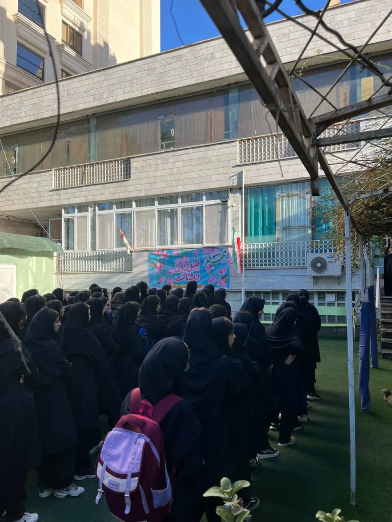 آغاز سال تحصیلی ۱۴۰۵-۱۴۰۶ در دبیرستان دخترانه سلام فرمانیه