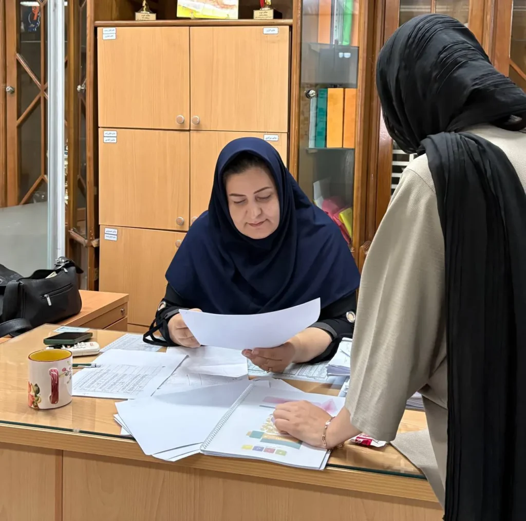 مشاوره فردی انتخاب رشته دوره ۱۴ در دبیرستان سلام فرمانیه